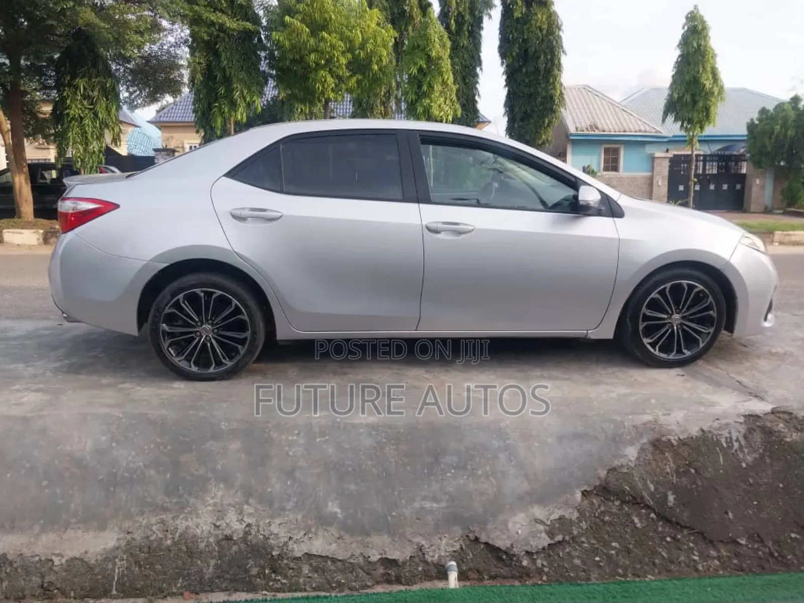 Toyota Corolla 2016 Silver