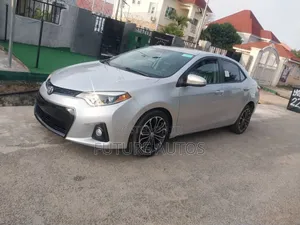 Toyota Corolla 2016 Silver