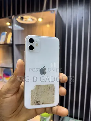 Apple iPhone 11 128 GB White