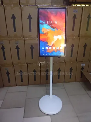24 Inches Touchscreen
