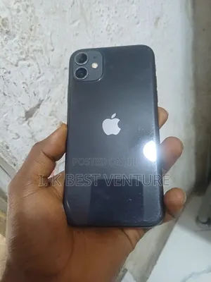 Apple iPhone 11 64 GB Black