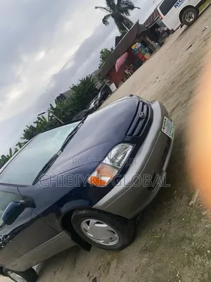 Toyota Sienna 2002 Blue