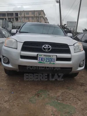 Toyota RAV4 2010 Silver