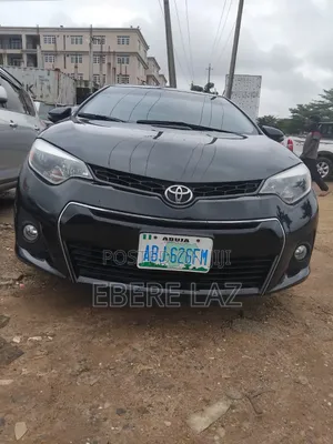 Toyota Corolla 2015 Black