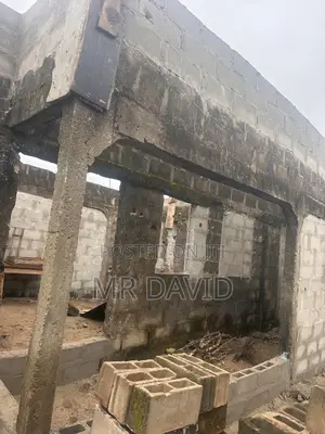 2-Units of 2bedroom Flats With Close Proximity to the Road
