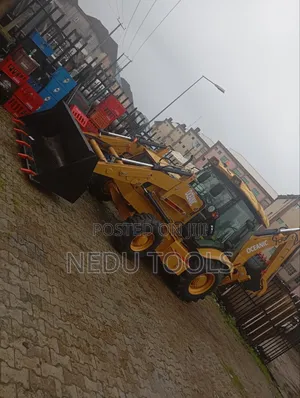 Heavy Duty Back Hoe Loader