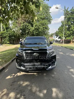 Toyota Land Cruiser Prado 2012 Black