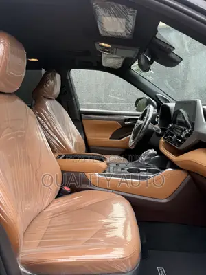 Toyota Highlander Platinum AWD 2020 Black