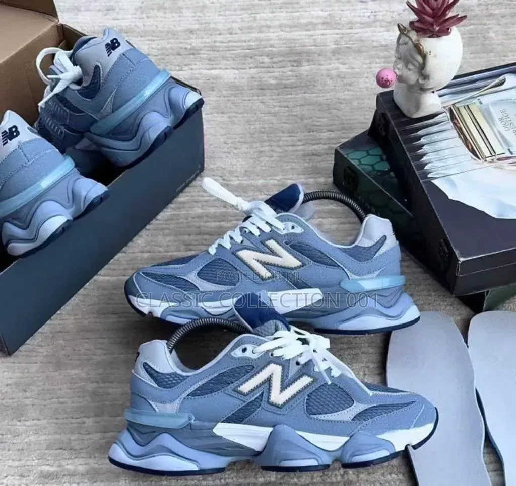 Stock Sneakers