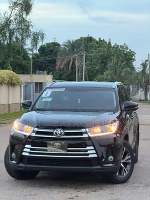 Toyota Highlander 2016 Black