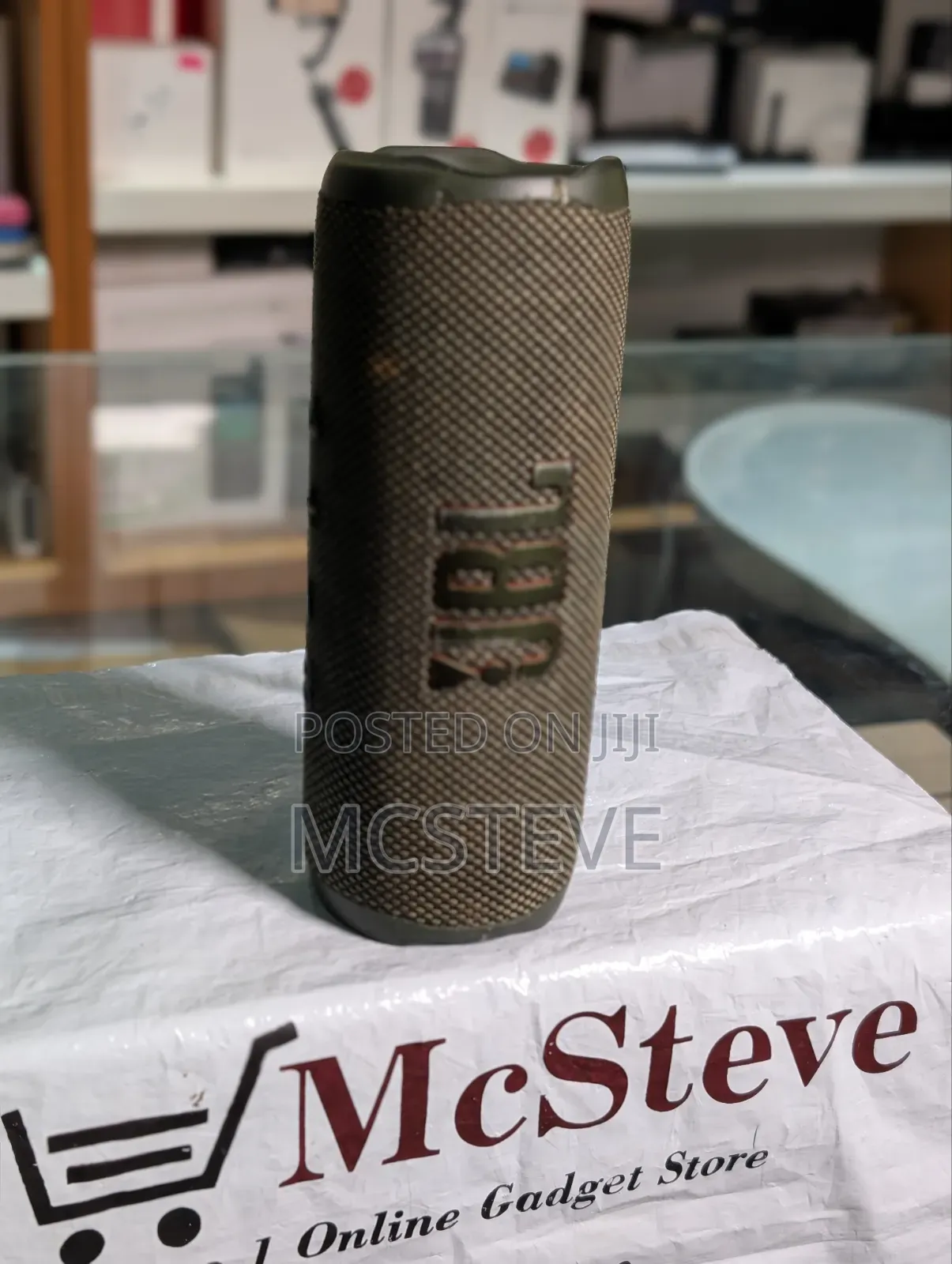 JBL Flip 6 Wireless Bluetooth Speaker