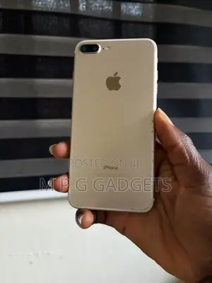 Apple iPhone 7 Plus 32 GB Silver