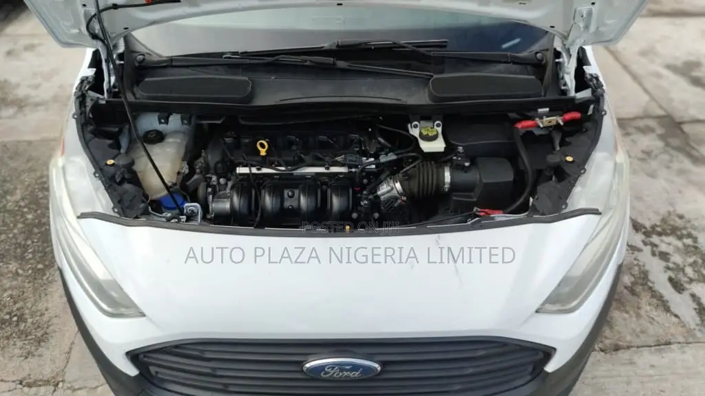 Ford Transit Connect 2019 White