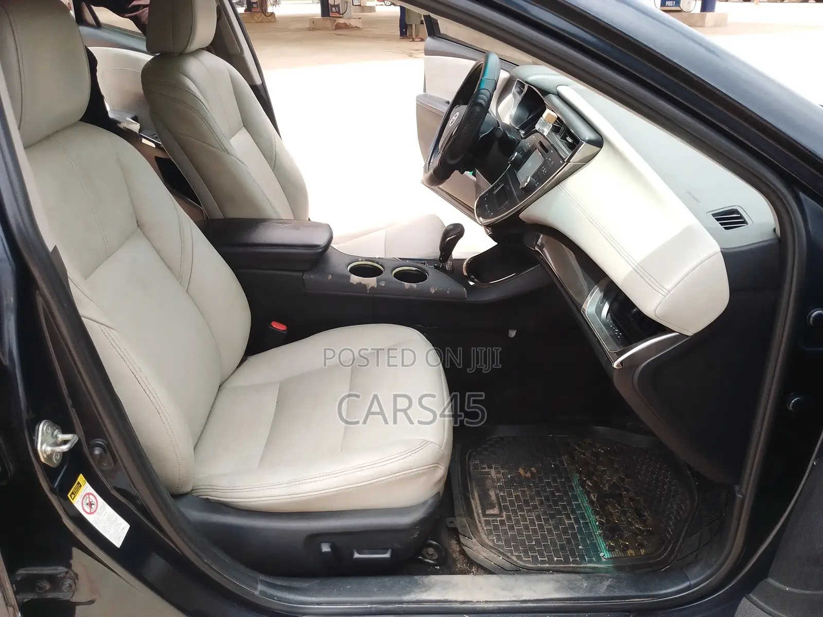 Toyota Avalon 2016 Black