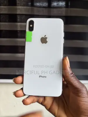 Apple iPhone XS Max 64 GB White