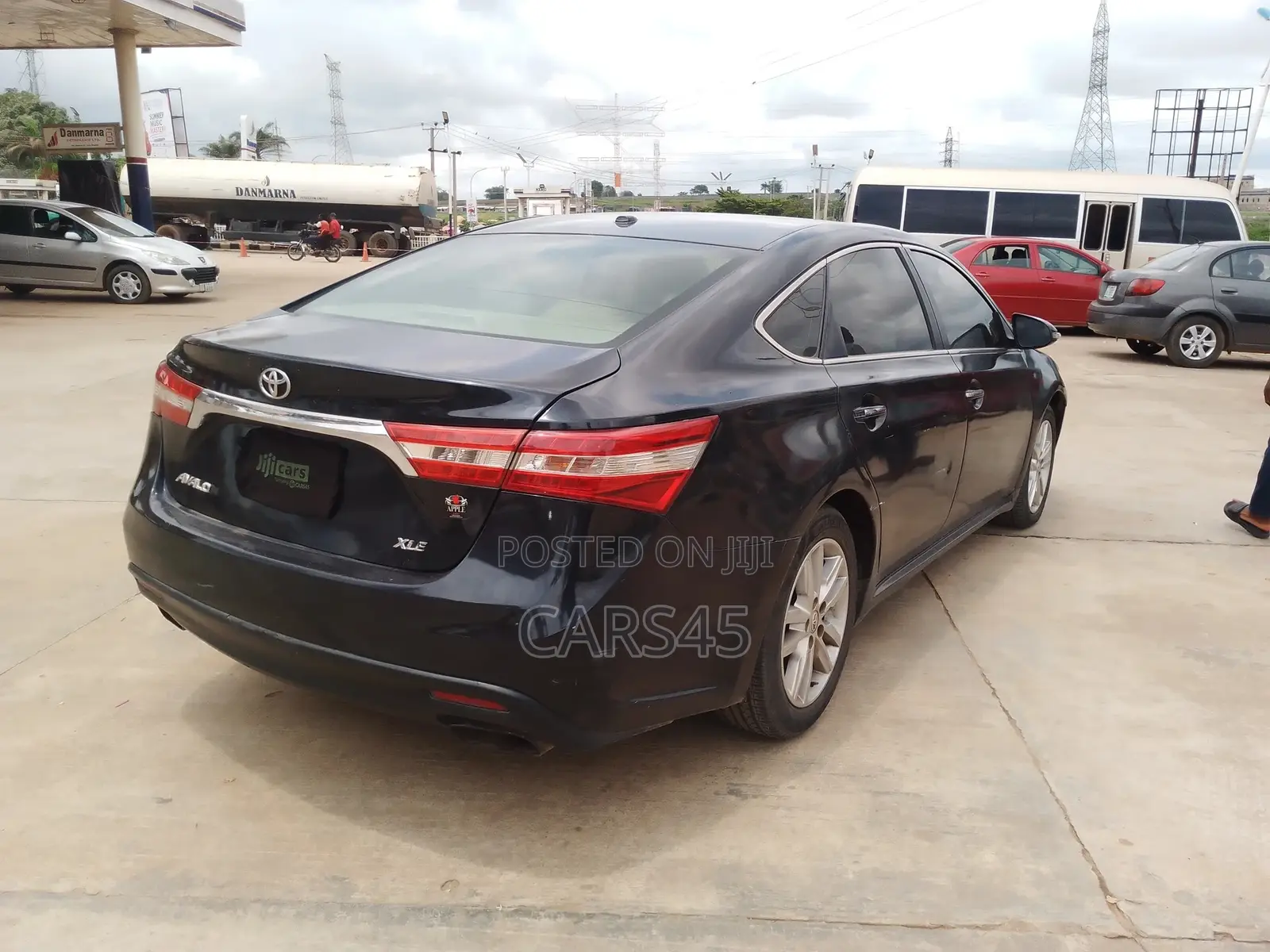 Toyota Avalon 2016 Black
