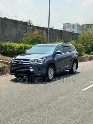 Toyota Highlander XLE V6 4x2 (3.5L 6cyl 6A) 2016 Blue