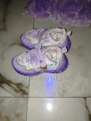 Light Up Sneakers for Your Princess