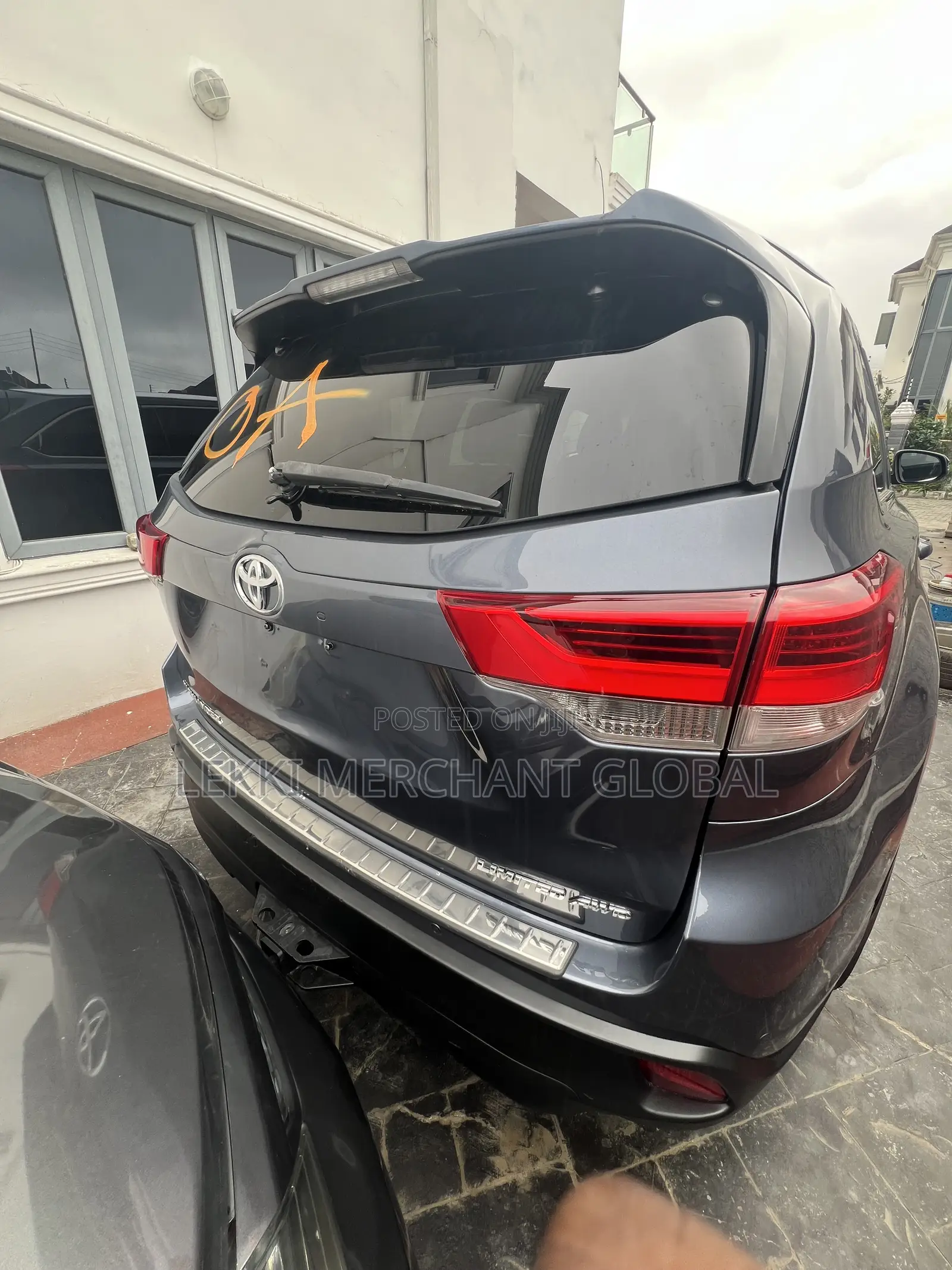 Toyota Highlander 2019 Blue