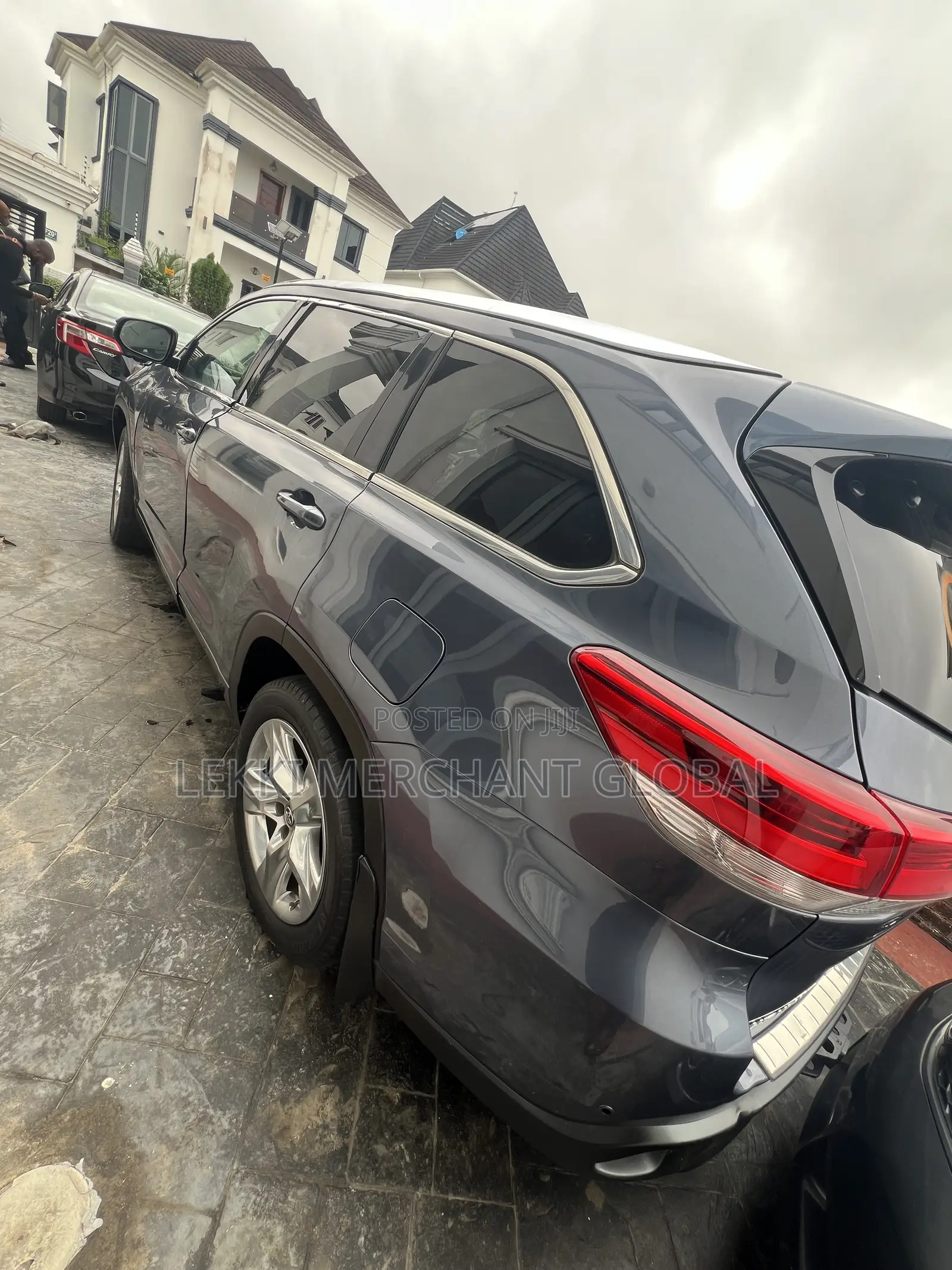 Toyota Highlander 2019 Blue