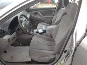 Toyota Camry 2009 Silver