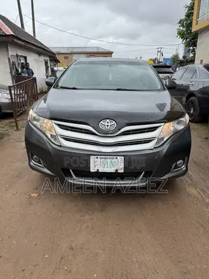 Toyota Venza 2010 Gray