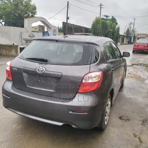 Toyota Matrix 2010 Gray