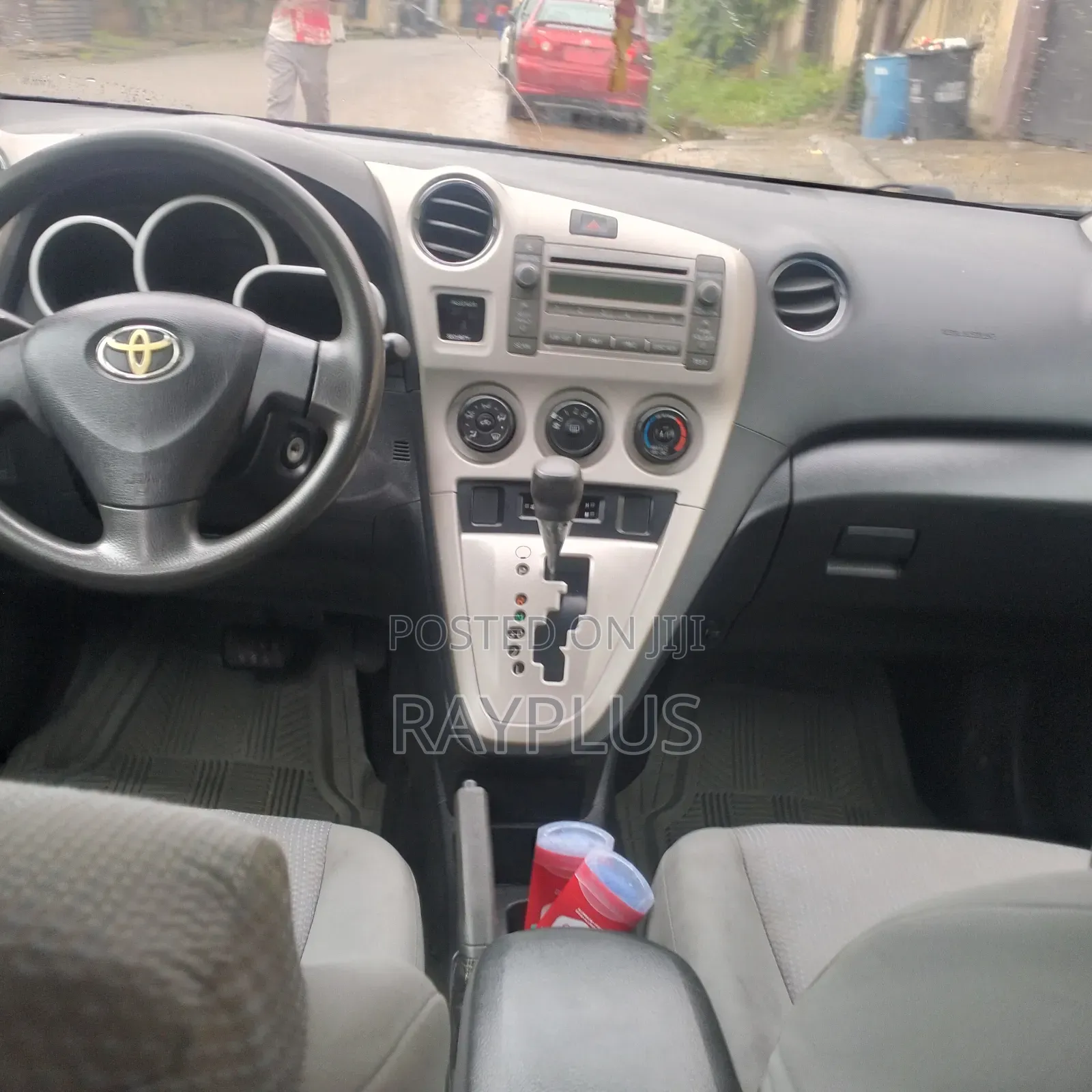 Toyota Matrix 2010 Gray