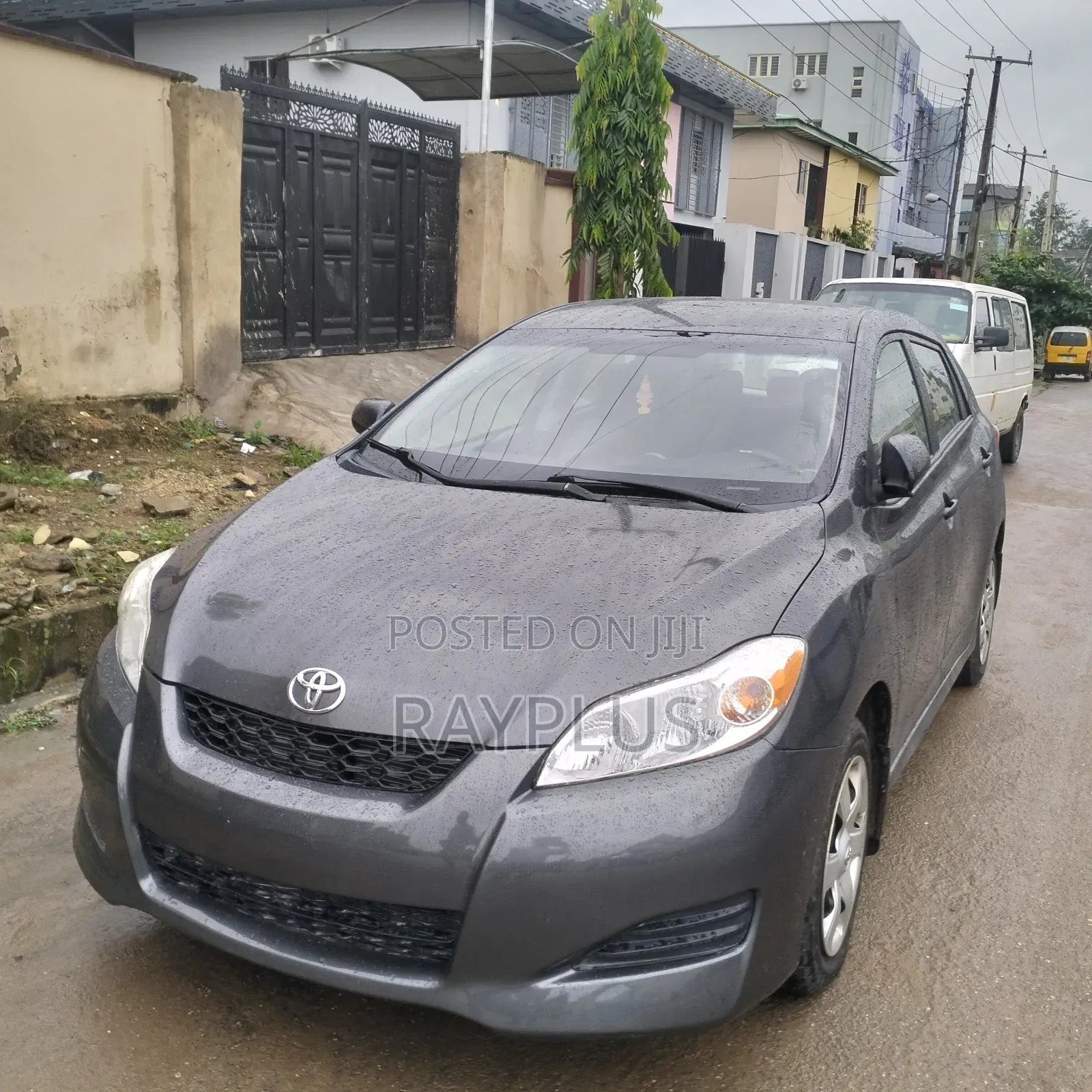 Toyota Matrix 2010 Gray