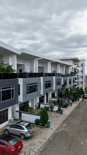 Furnished 5bdrm Townhouse / Terrace in Guzape District for rent