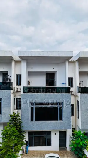 Furnished 5bdrm Townhouse / Terrace in Guzape District for rent