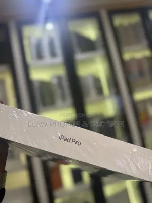 New Apple iPad Pro 13 (2025) 1 TB Black