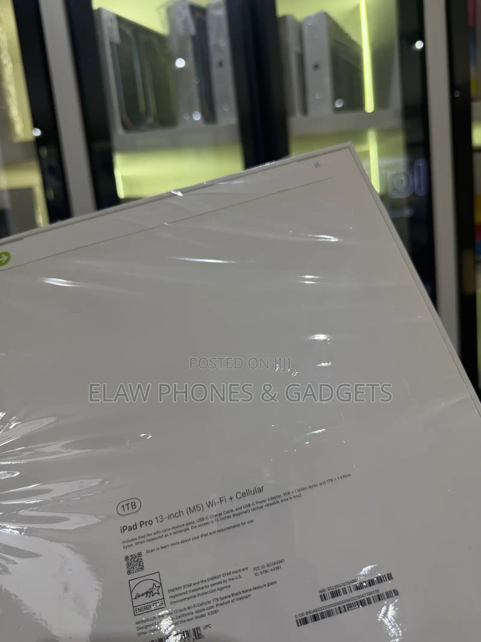 New Apple iPad Pro 13 (2025) 1 TB Black