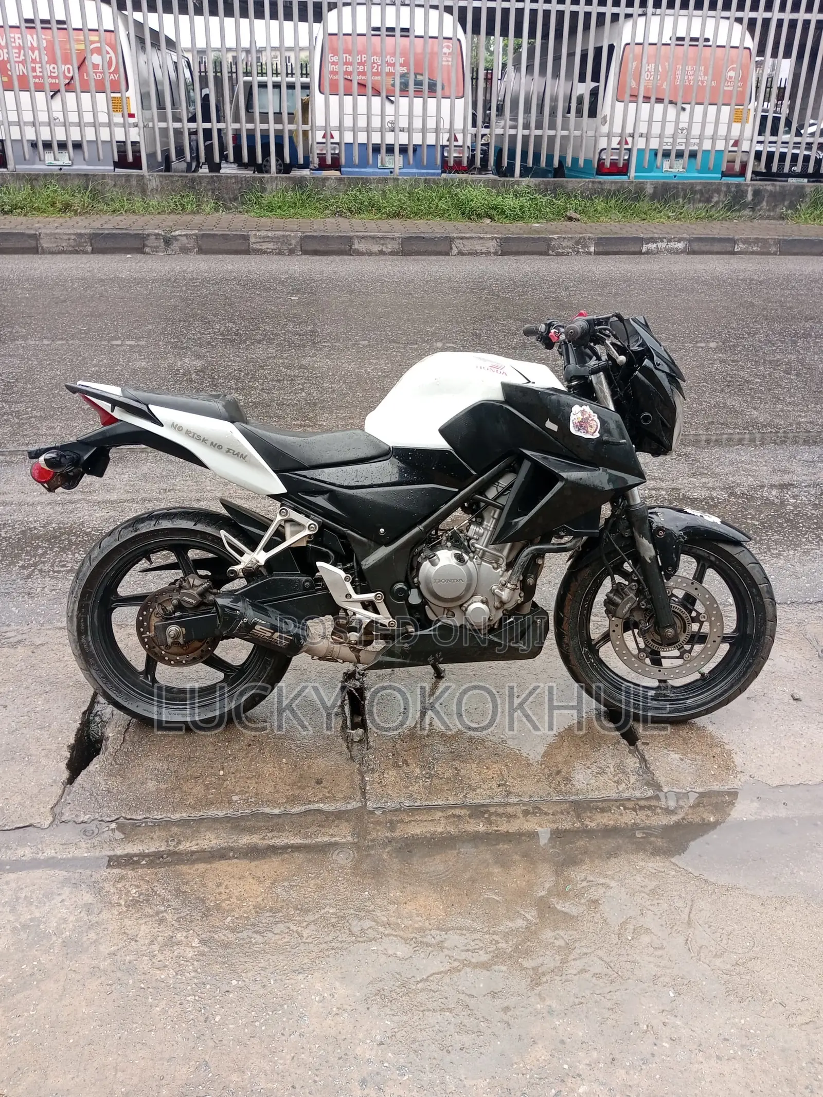 Honda CB 2014 White