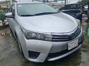 Toyota Corolla 2016 Silver