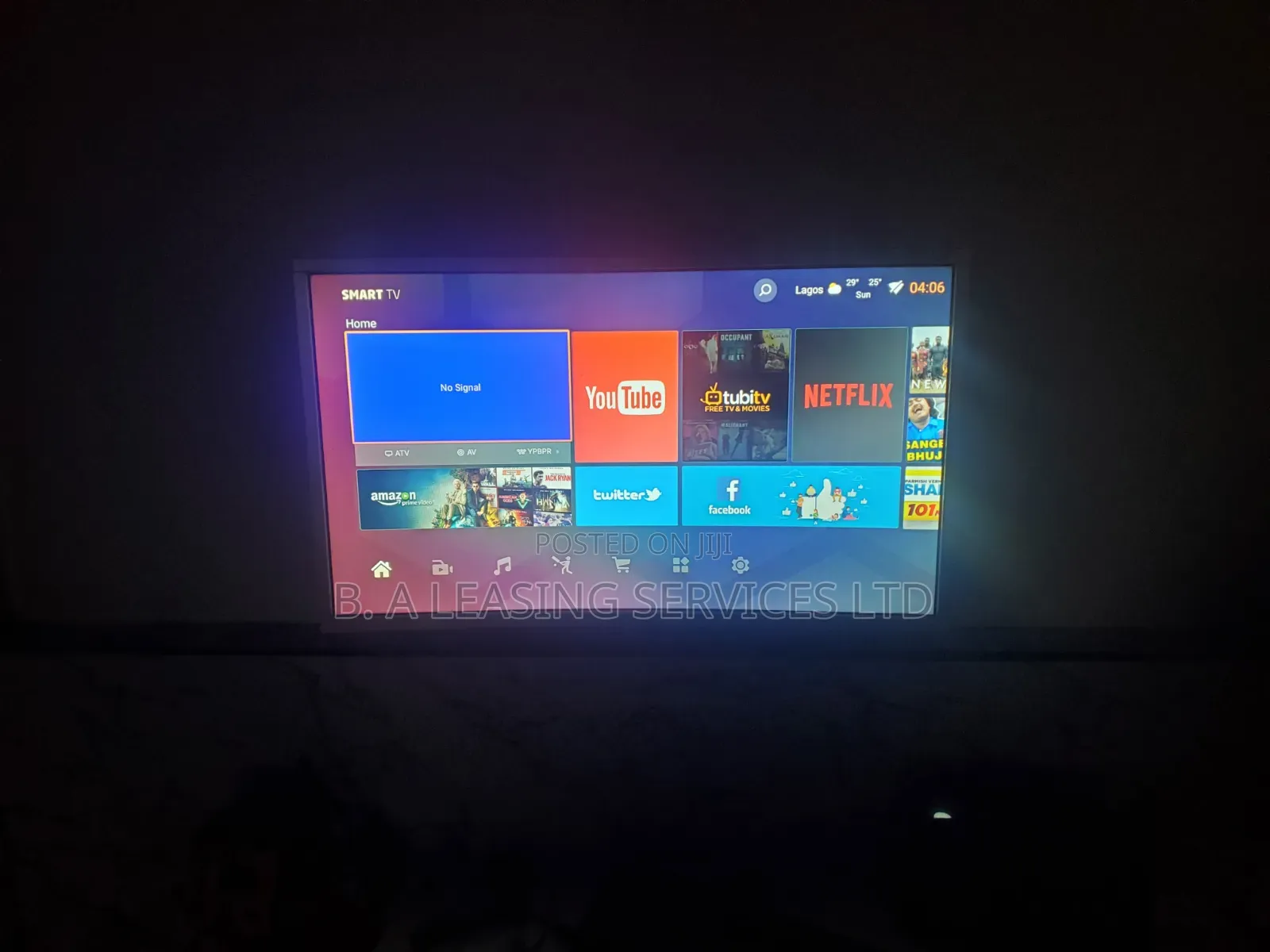 32" Polystar Curve HD Smart TV