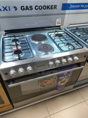 New Maxi Standing Cooker 6 Burners ( 4 by 2 ) Automatic With Oven