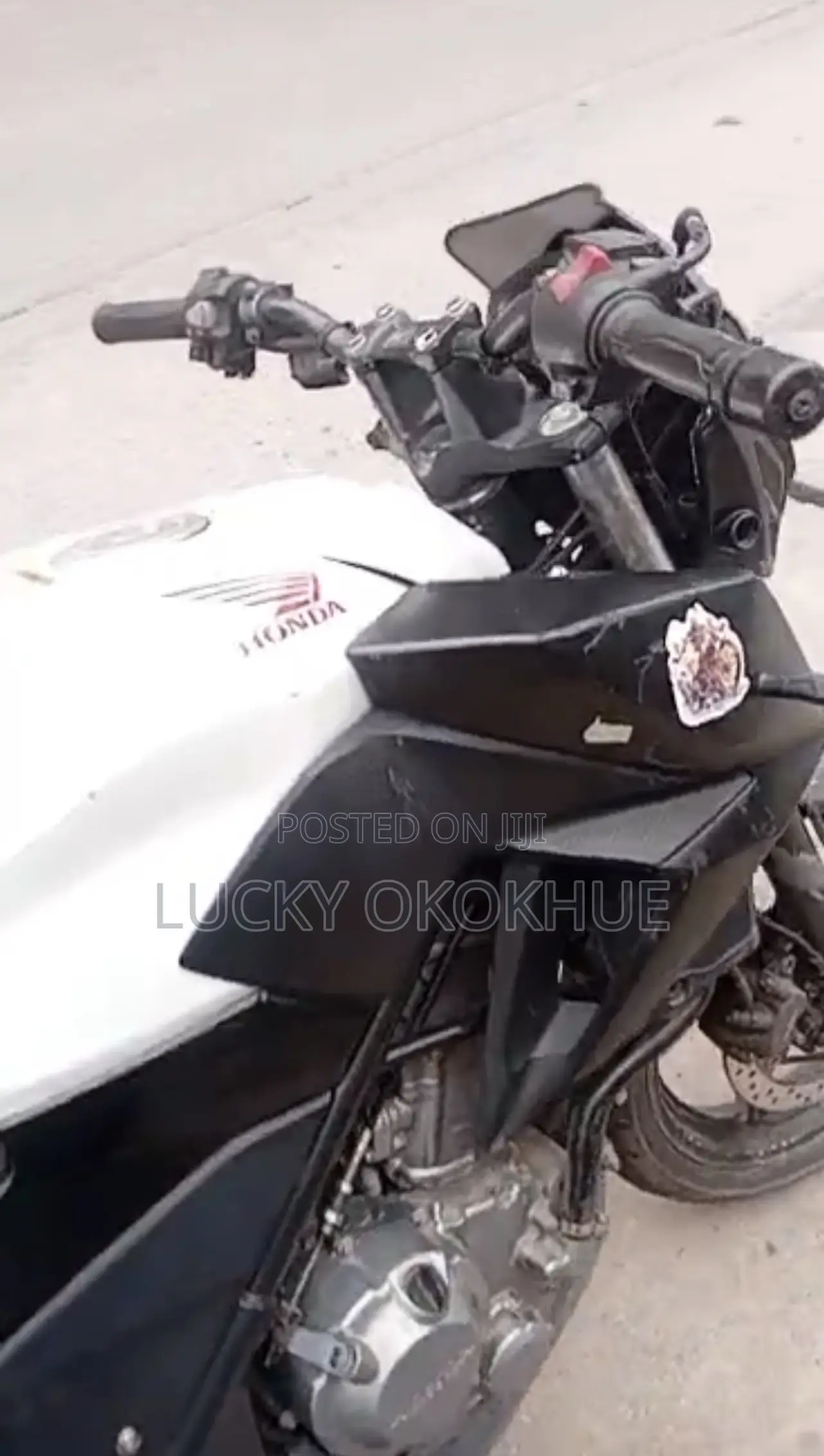 Honda CB 2014 White