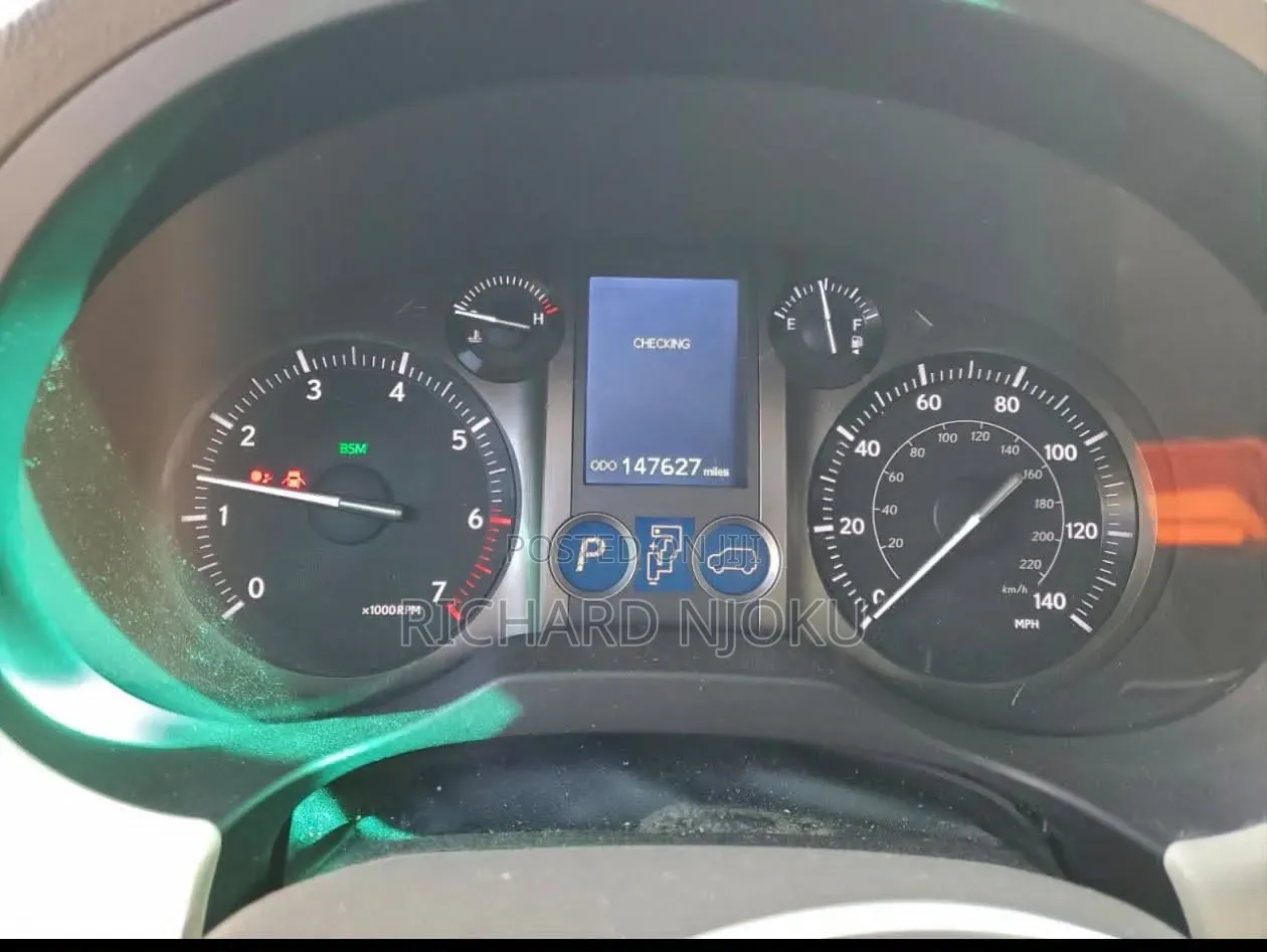 Lexus GX 2016 Silver