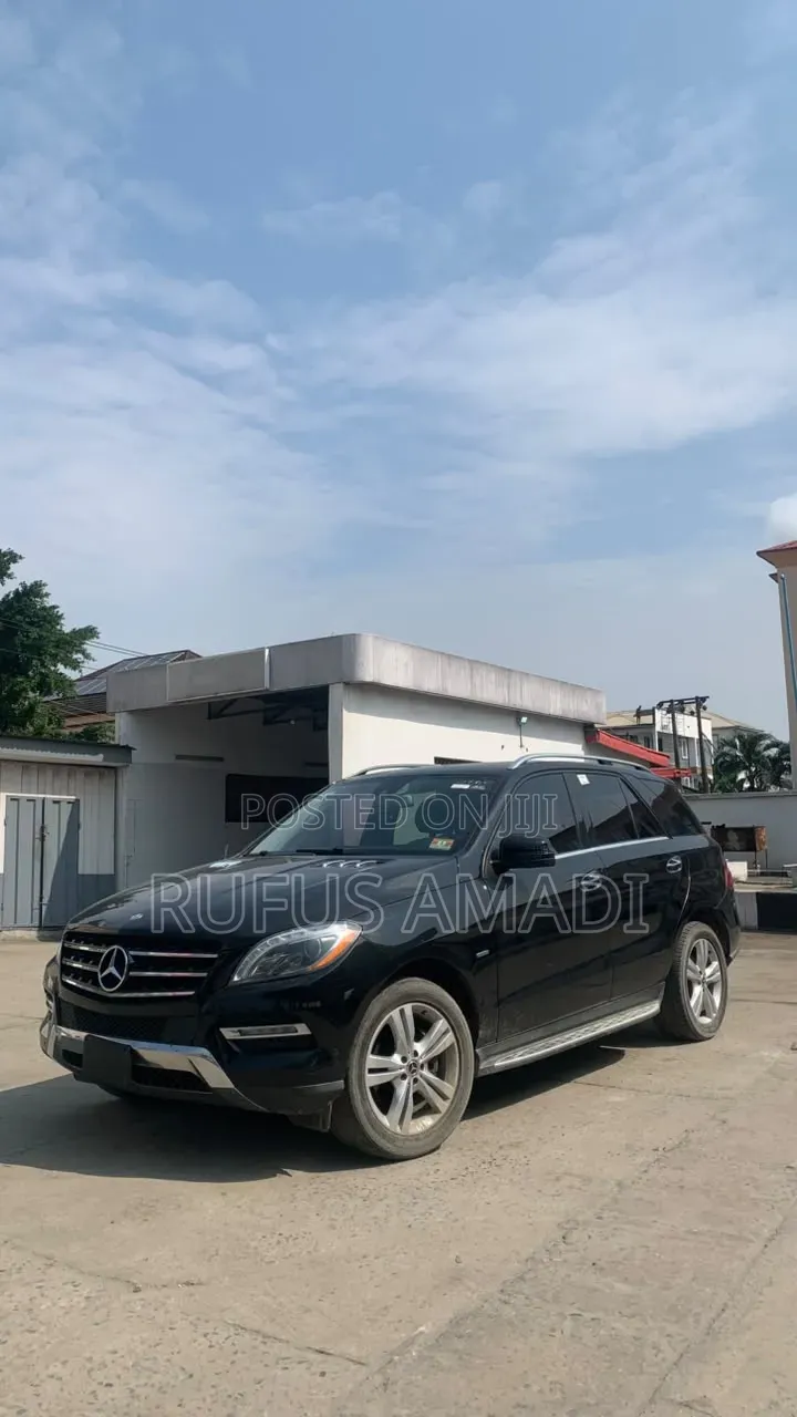 Mercedes-Benz M Class 2012 Black