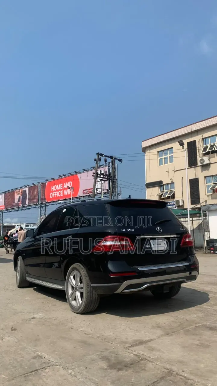 Mercedes-Benz M Class 2012 Black