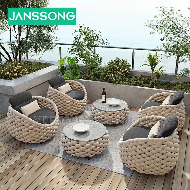 Garden Sits Relaxation Sits