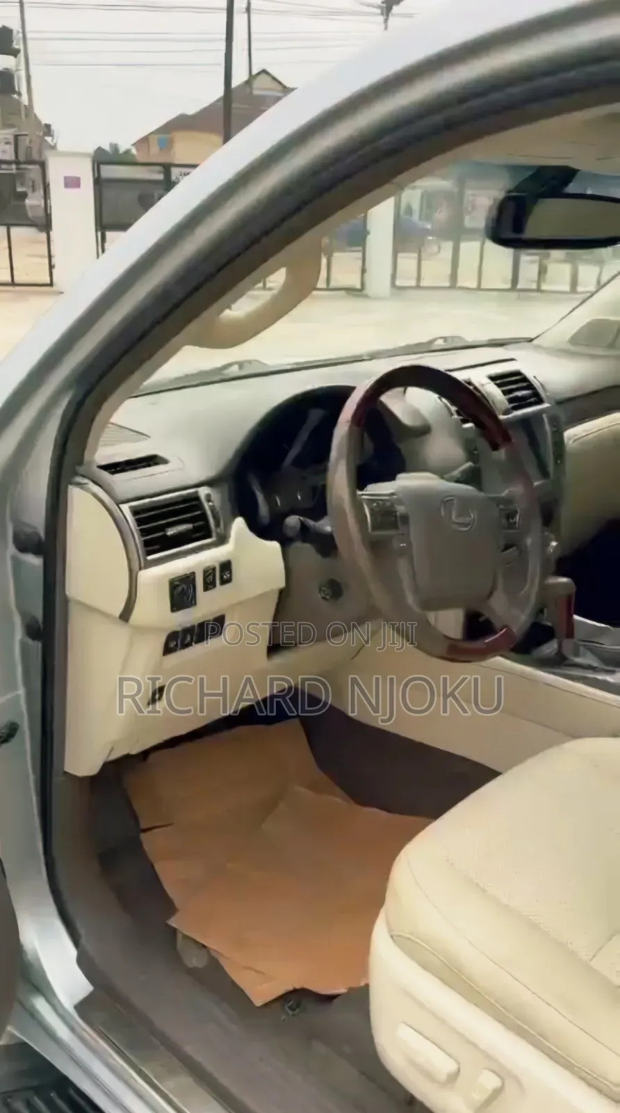 Lexus GX 2016 Silver