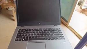 Laptop HP 15 8GB Intel Core i5 HDD+SSD 700GB