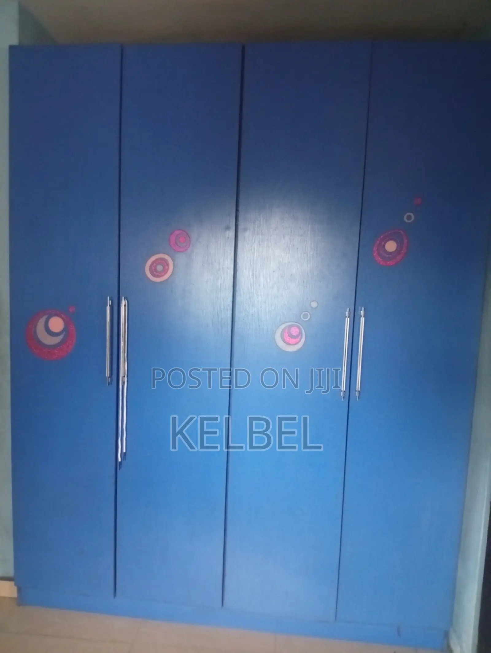 3 Spacious Wardrobes