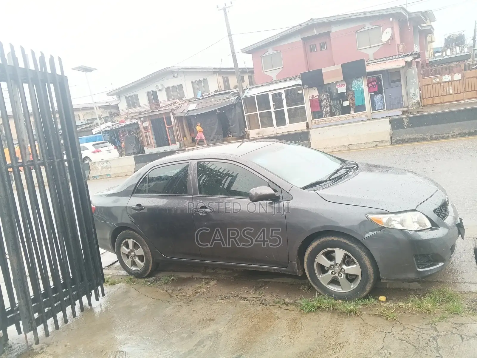 Toyota Corolla 2010 Gray