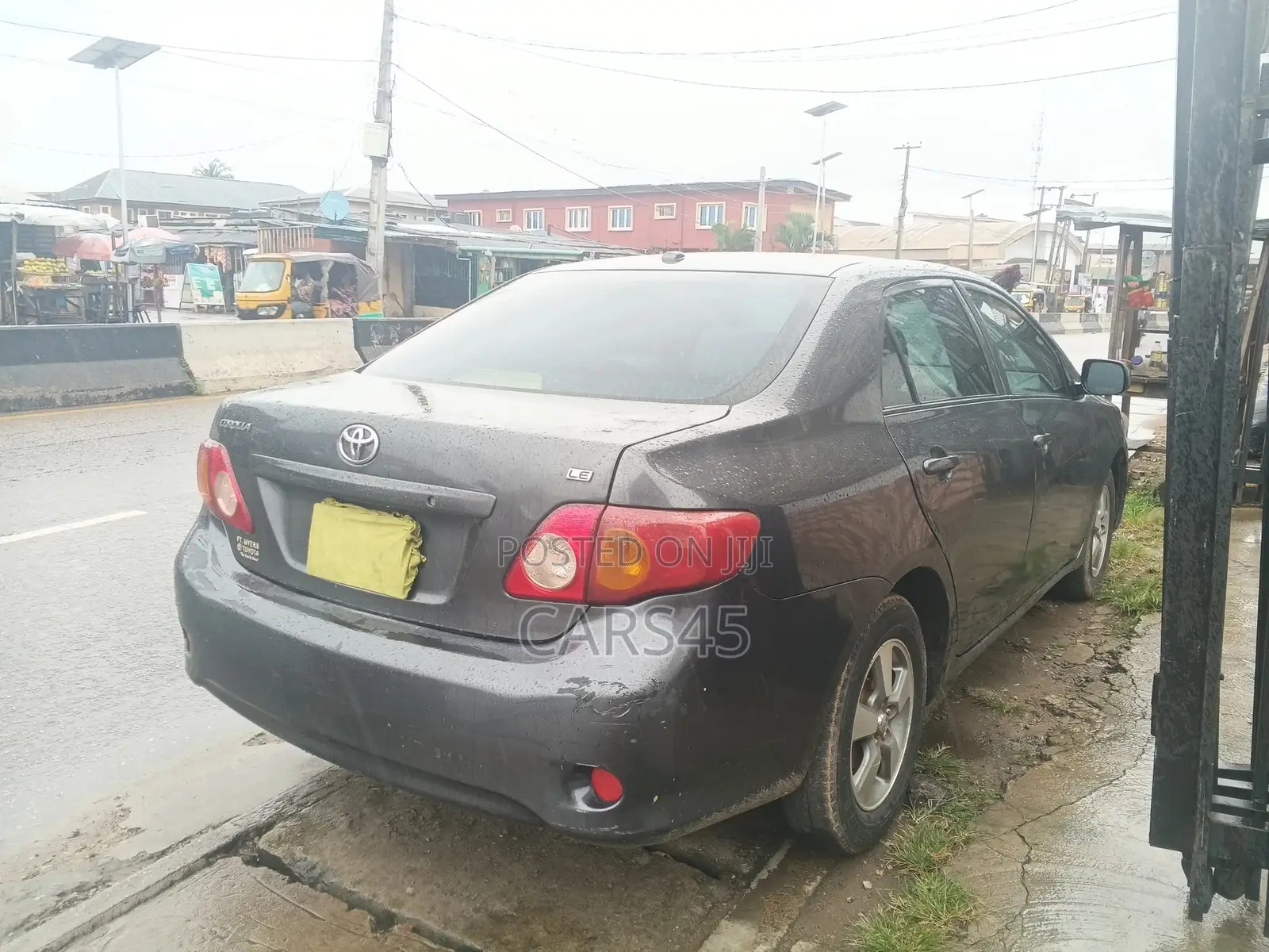 Toyota Corolla 2010 Gray