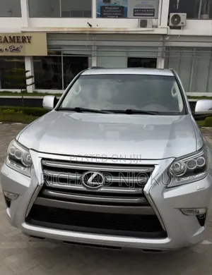 Lexus GX 2016 Silver