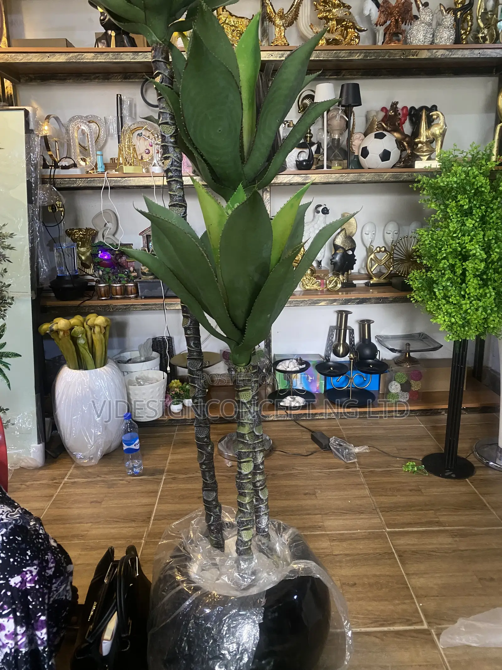 Plant Artificial