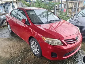 Toyota Corolla 2013 Red